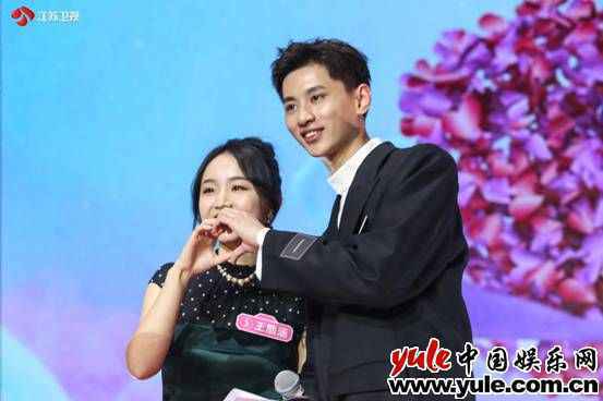 愿意秒回信息的，才是真爱吗？