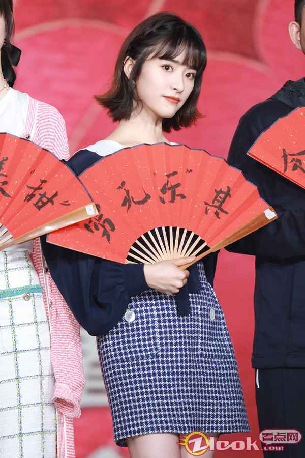 2沈月其“乐”无穷 《侍神令》“迎春会”众侍神集结 沈月信仰至上诠释生死相依