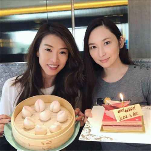 母凭子贵！吴佩慈获婆婆送2200万的钻戒