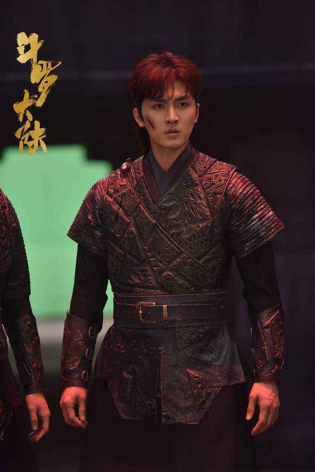 《斗罗大陆》开播 高泰宇正气名场面登陆