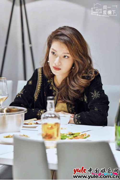 《同一屋檐下》王天奇面试受挫获李诞鼓励，魏大勋被陈柳明圈粉