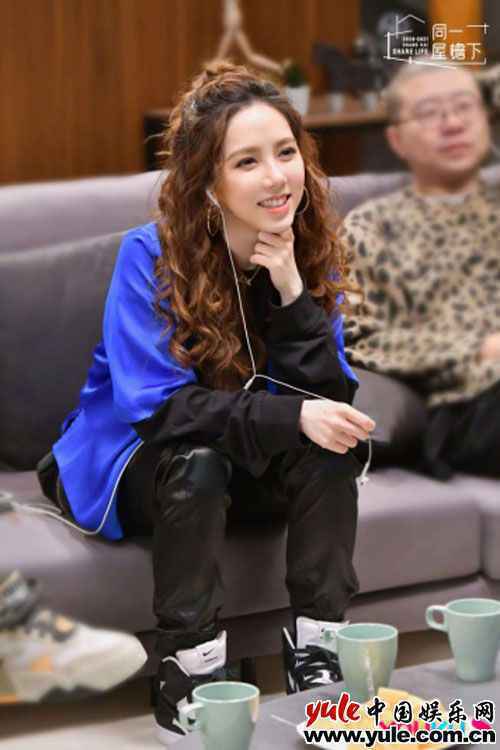 《同一屋檐下》王天奇面试受挫获李诞鼓励，魏大勋被陈柳明圈粉