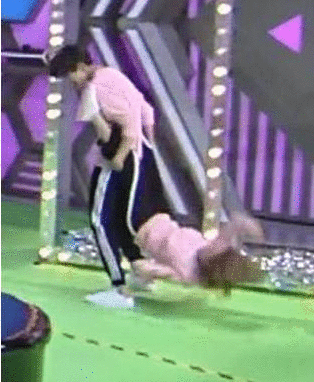 鬼鬼录快本 后脑着地摔成脑震荡？！