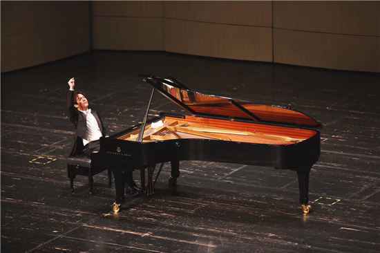 不得不乐队《襄马襄马》热血首发