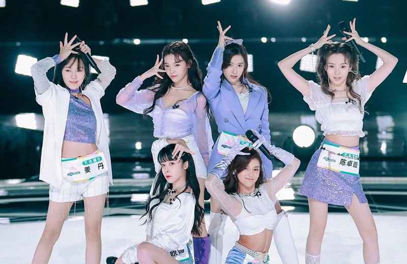 《创造营2020》第一期播出后，为何从剪辑到口碑皆完胜《青你2》？