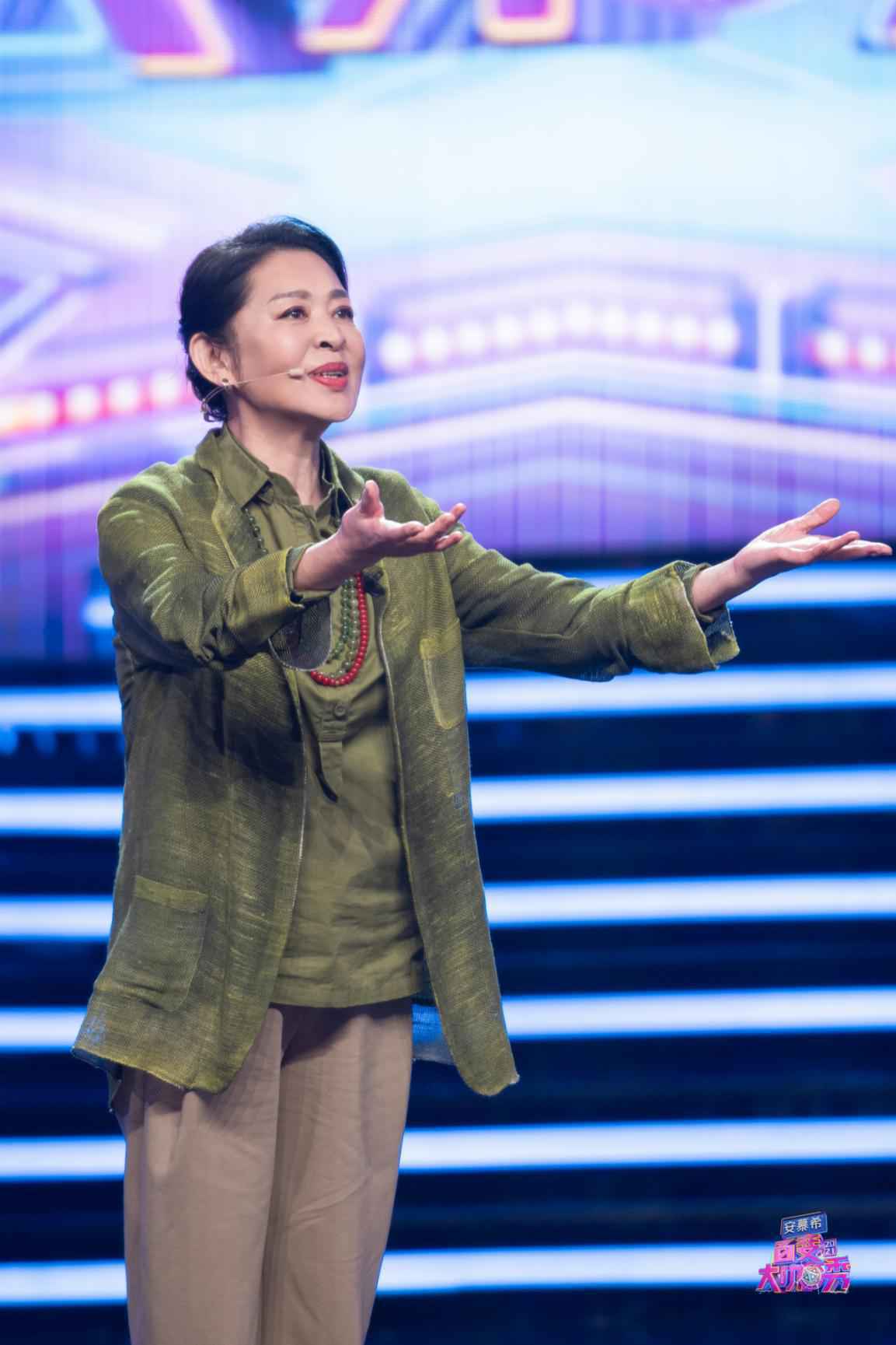 《百变大咖秀》四网收视蝉联第一 杨迪模仿GAI细节到位赢广泛认可