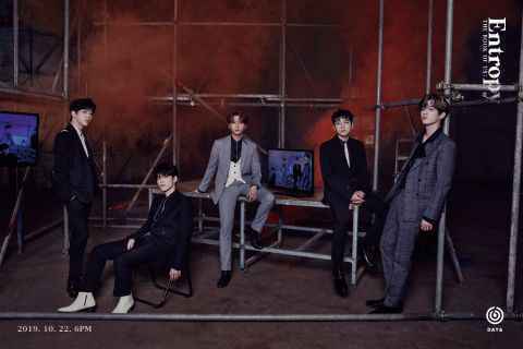 DAY6 全员概念照到齐 MV 预告片公开啦！