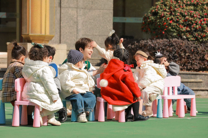 管栎进阶育儿达人？《爱上幼儿园6》袁成杰烧饼带娃超头大