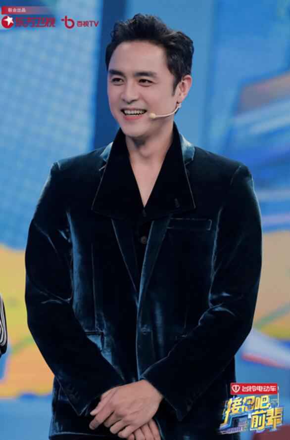 《接招吧前辈》《追光吧哥哥》梦幻联动 陈志朋辣目洋子再现偶像剧经典名场面