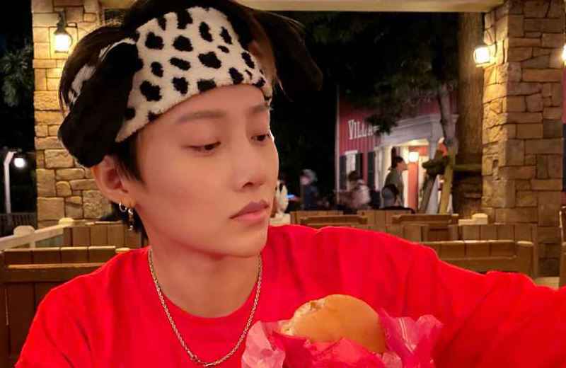 刘雨昕直冲第二，发表感言与众不同，直言曾经想过放弃