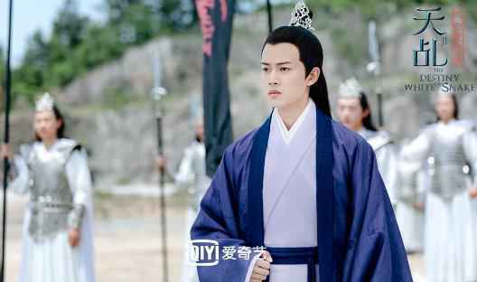 《天乩之白蛇传说》妖帝设计掳走白夭夭 任嘉伦刘学义“情敌PK”火药味十足