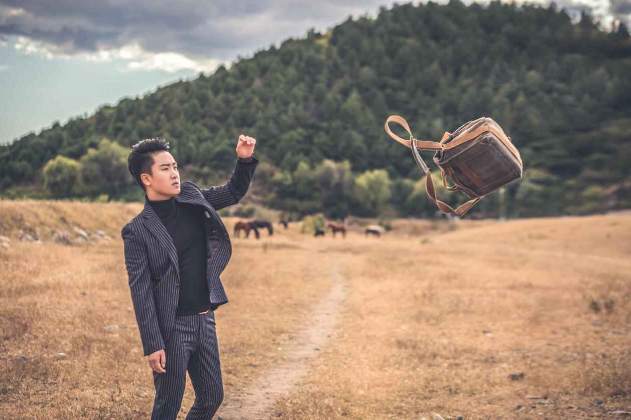 徐一鸣作曲、岳云鹏演唱《最亲的人》登陆2021年央视春晚