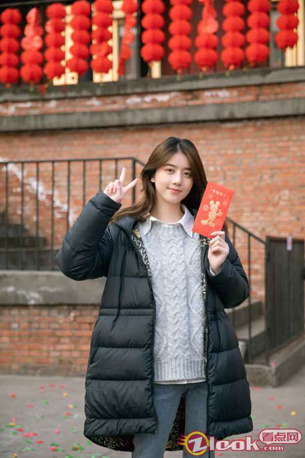 院线电影《成都漫步》开机 新版“聂小倩”李凯馨领衔出演