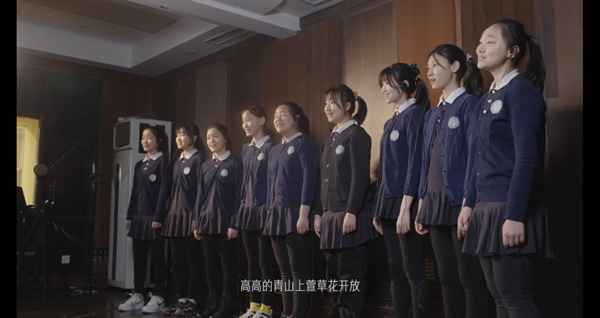 天使童声合唱团翻唱《 你好,李焕英》插曲《萱草花》 天籁治愈童声传递爱与温暖