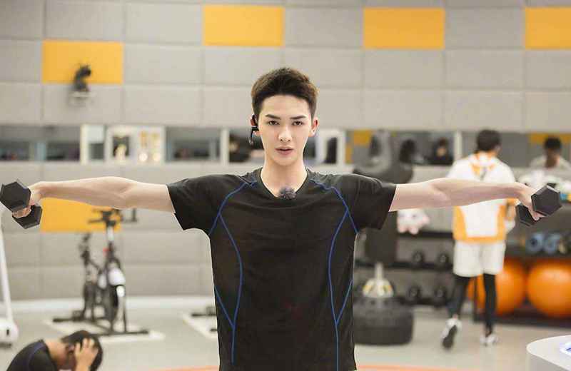 明星番位之争愈演愈烈，因3位明星番位问题，快本官博编辑7次