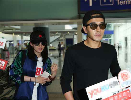 过六一？杨幂刘恺威离婚风波后同框现身