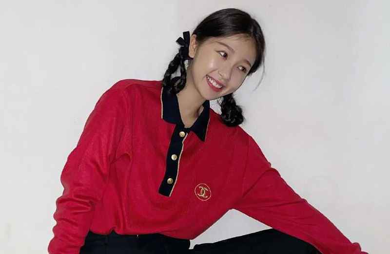 虞书欣昔日节目遭搭档男演员揩油，粉丝态度成迷路人却看不下去了