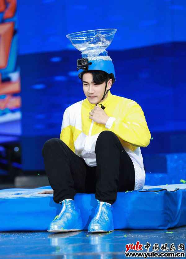 刘恺威《快乐大本营》展综艺感 全开麦献唱惊艳全场