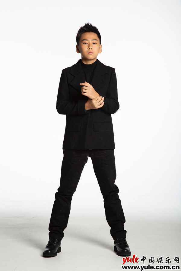 EC一平2 EC一平献唱动漫《长剑风云》青春推广曲 拉开热血大幕