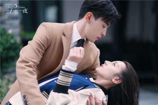 《一千零一夜》“花样夫妇”冰释前嫌 热巴勇敢出击告白邓伦