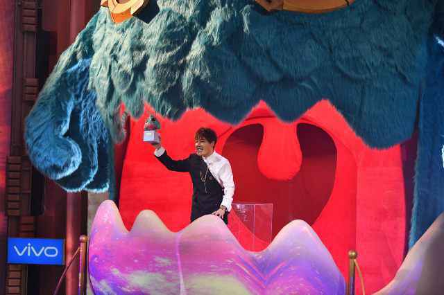 刘维《火星情报局》舞力爆发 机智全能首获王牌特工