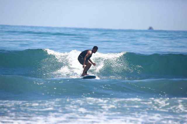 余文乐组电竞战队击败周杰伦 网友:GTR还是跑过了AE86