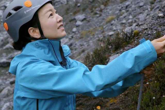 阿雅《奇遇人生》因高反放弃登峰 痛哭惹人心疼