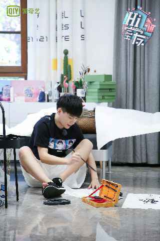 《Hi室友》金星宋小宝：孩子是玩出来的 王彦霖化身“鞍山道明寺”乐翻全场