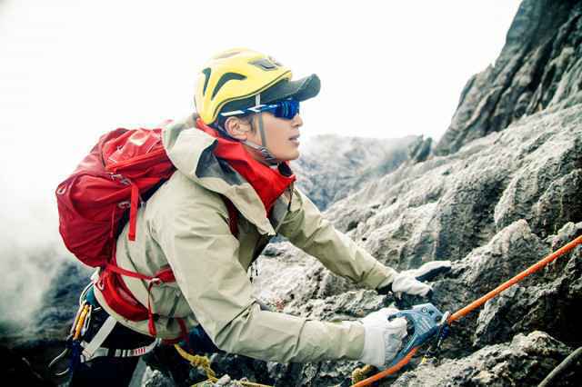 窦骁挑战查亚峰 崖壁上最有趣的灵魂