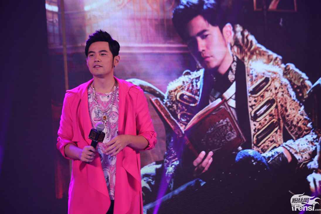 15年历程回顾 周杰伦感恩歌迷一路相随