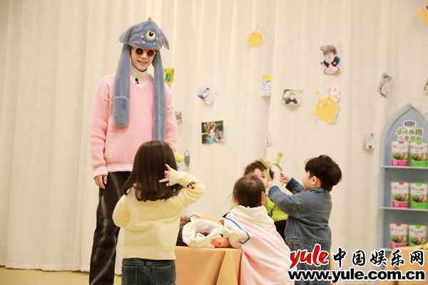 萌娃挣钱初体验！袁成杰烧饼管栎开启爆笑财商课