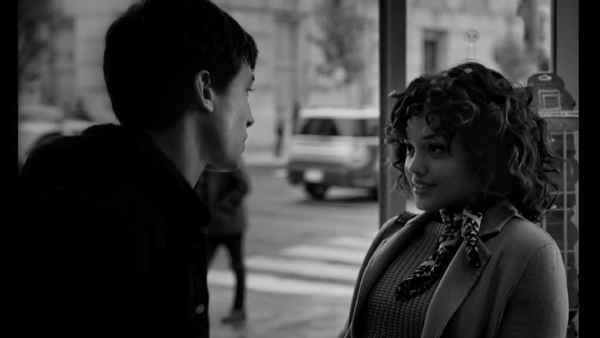 001n9vYZly1gogimrqz06j61hc0u2ttp02 闪电侠女友来了!《正义联盟》科雷西克莱门斯加盟《闪电侠》大电影