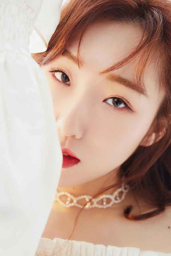 王瑞淇携好友钟抒曈共同演唱《柠檬主义》在线引关注