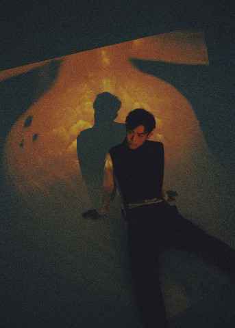 Awaken-F首单48小时破百万 觉醒第一男团获“人气黄金单曲”