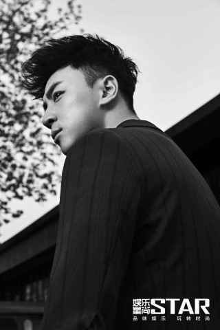 Awaken-F首单48小时破百万 觉醒第一男团获“人气黄金单曲”