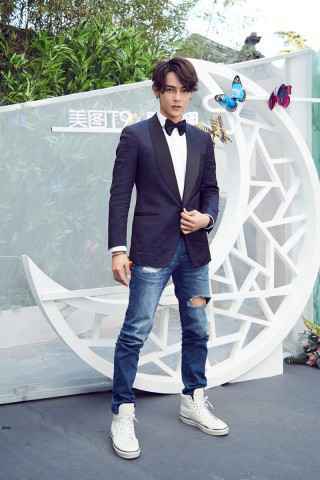 正面硬刚！岳狗战队再下战书：“干掉吴亦凡”