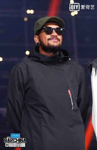 正面硬刚！岳狗战队再下战书：“干掉吴亦凡”