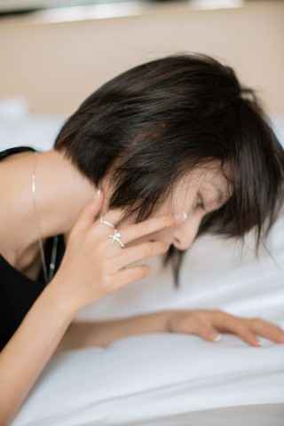 王博文EP首波主打《爱我好吗》上线 《小幸运》作词人操刀填词