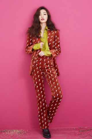 魏小也为网剧《我的女友要上天》献唱《爱语》温暖上线