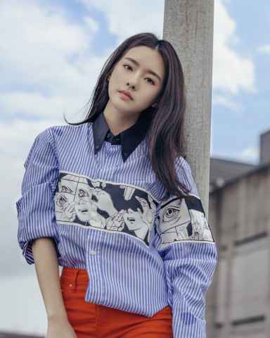 吴亦凡 在自己的音乐王国创出《天地》