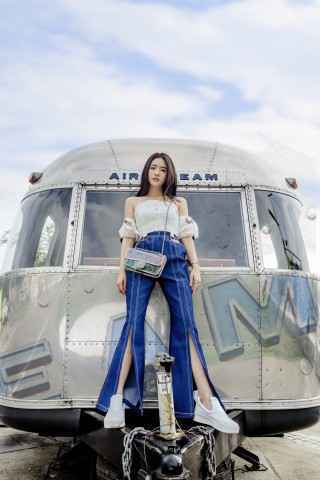 吴亦凡 在自己的音乐王国创出《天地》