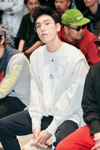 音乐梦想家于安迪人气翻涨 疗伤情歌《双子星》获热捧