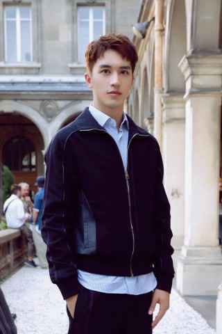 D七少年团再登全球中文音乐榜上榜 《The One》首次打榜活力洋溢