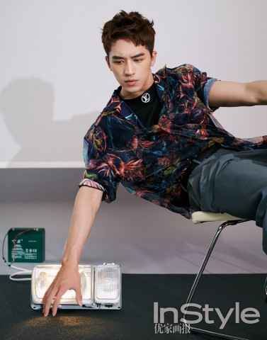 张敬轩演唱会红馆开唱 陈慧琳关智斌惊喜助阵