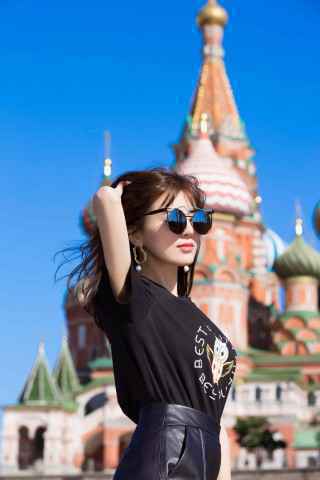 张桐致敬电视剧诞生60周年 深情献唱《诺言》引发回忆杀