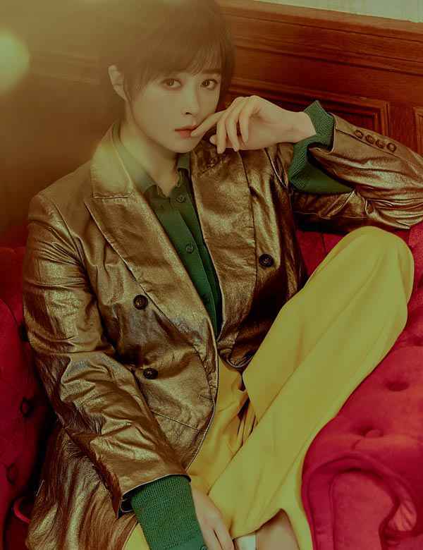 蒋欣 | 骄傲的背面