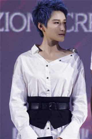 徐峥《我不是药神》首度献声 “治愈小队”唱响《生如夏花》