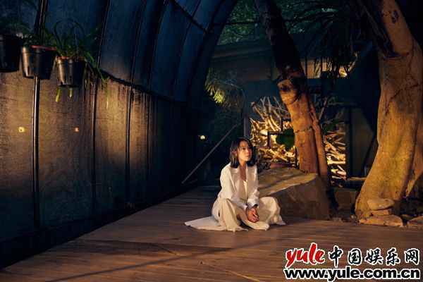 影帝张孝全影后林依晨相隔多年再度“重逢” 动人出演刘若英《各自安好》MV