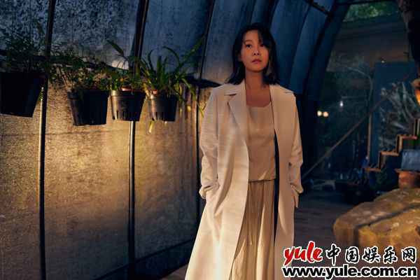 8刘若英专辑中同名单曲《各自安好》传达当时的祝福,是我们都幸福 影帝张孝全影后林依晨相隔多年再度“重逢” 动人出演刘若英《各自安好》MV