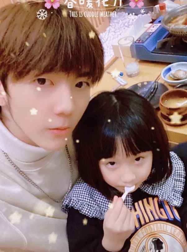 暗示离婚？洪欣晒与儿女合照秀幸福，喊话一家人一起却独缺张丹峰